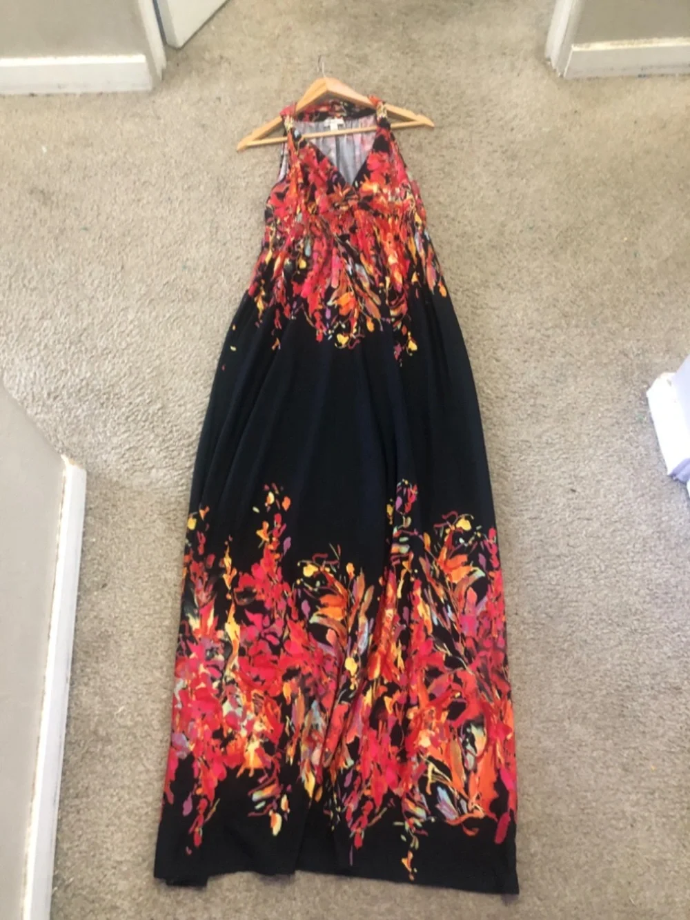 JOHN PAUL RICHARD Floral Print Maxi Dress Black Red Yellow Sleeveless V-Neck L - Picture 2 of 5